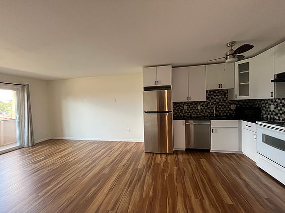 2nd image of 5120 Williams Fork Trl APT 203