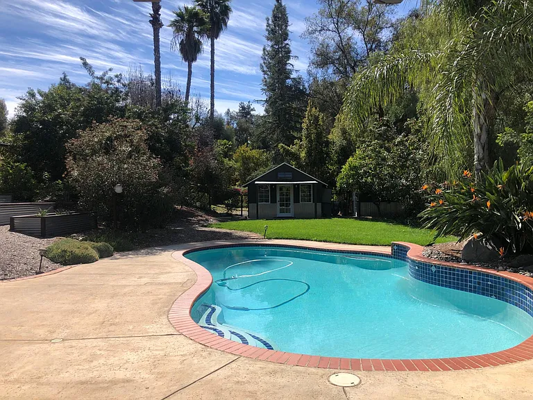 1305 Scenic Dr — Photo 10