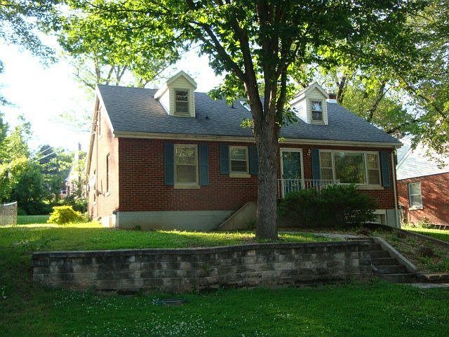 Home for Sale in Jefferson City, Missouri $109,900