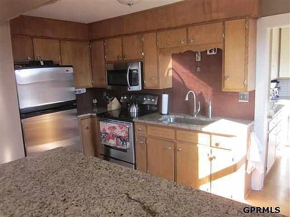 2nd image of 969 S 51st St
