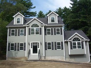 84 Pond St, Billerica, MA 01821
