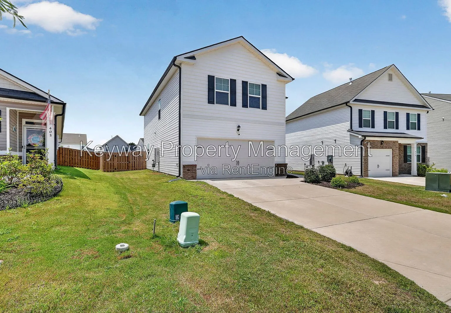 4 bed, 2.5 bath, 2176 sqft, $1,935 — Photo 2