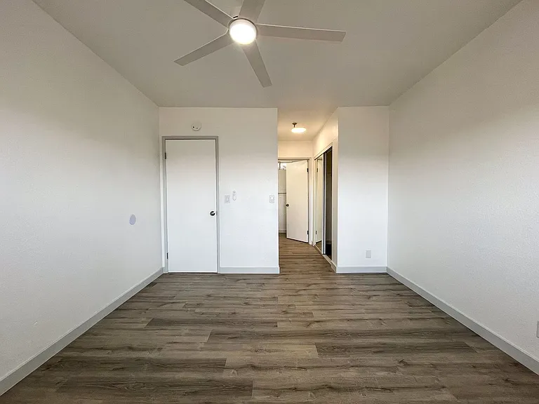 12020 Grevillea Ave — Photo 34