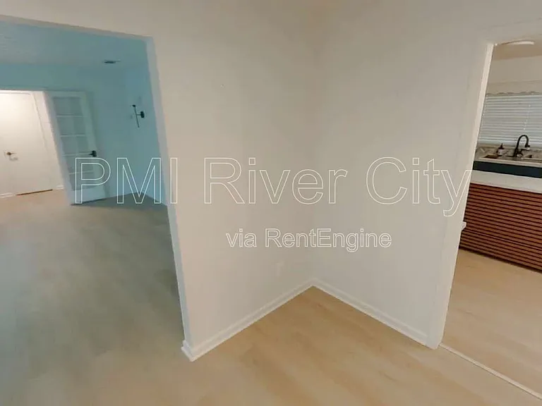 2860 Cedarcrest Dr — Photo 5