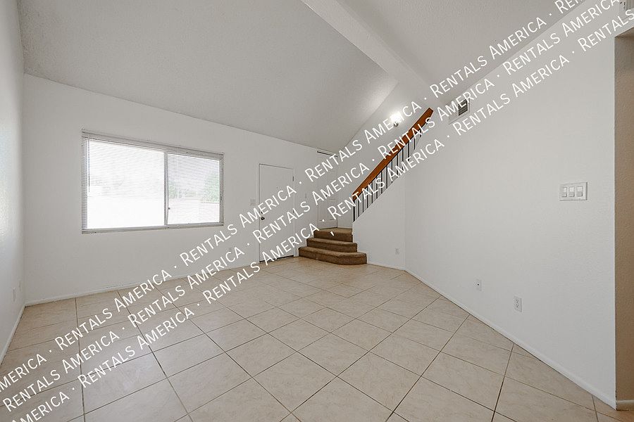 1st image of 4120 W Calavar Rd