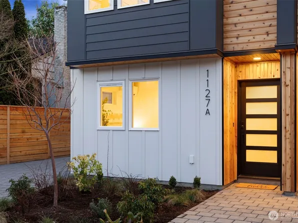 1127 NW 58th Street #A, Seattle, WA 98107
