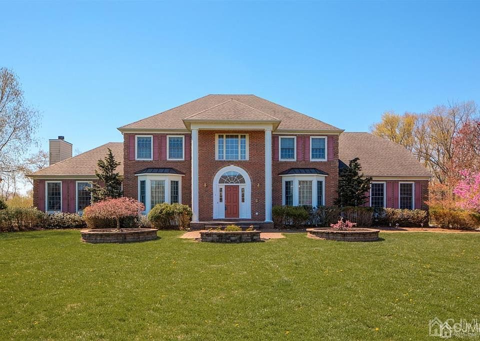1st image of 1 Blue Diamond Hill Ct