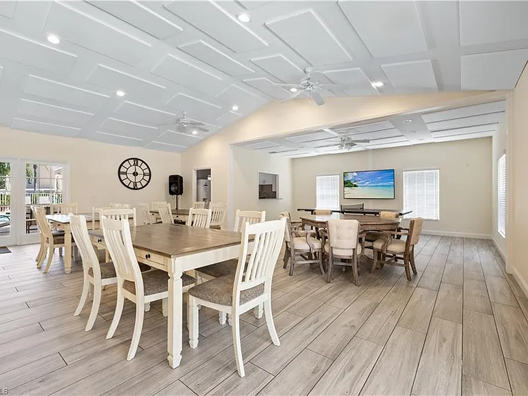 757 Wiggins Lake Dr #106 — Photo 29