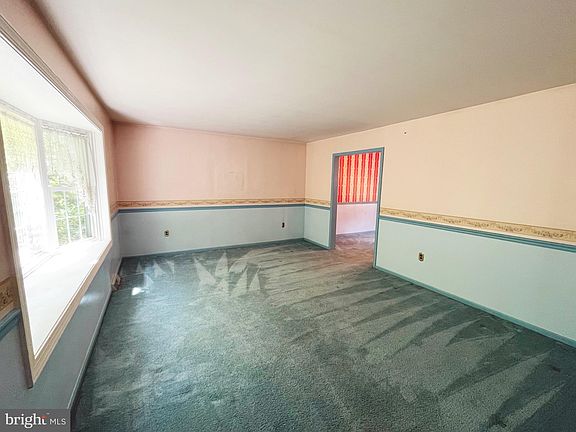2nd image of 123 Constitution Dr