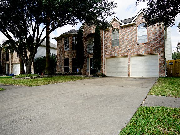 2nd image of 23822 Hopewell Dr