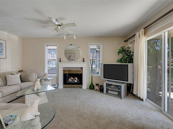 5th image of 245 1st St #207