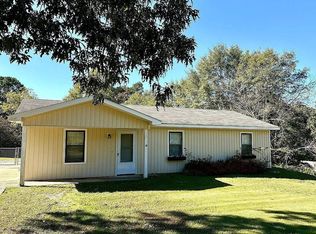 8 Ford Rd, Phenix City, AL 36869