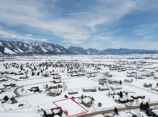 6 Brambleberry Dr, Thayne, WY 83127