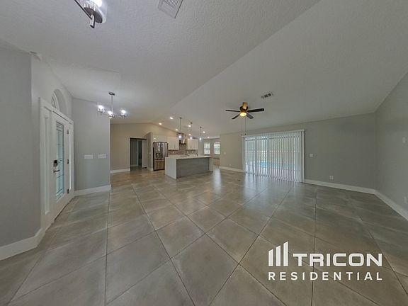 2nd image of 2400 Foxboro Ct