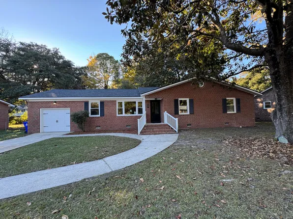 9 Rice Dr, Charleston, SC 29407