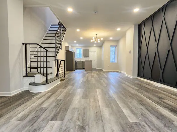 2011 S Bonsall St, Philadelphia, PA 19145