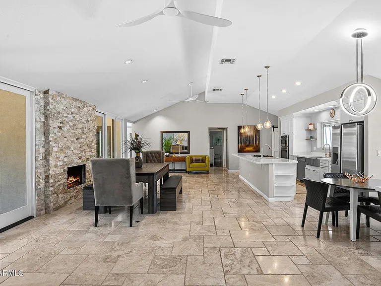14436 N Coral Gables Dr — Photo 78