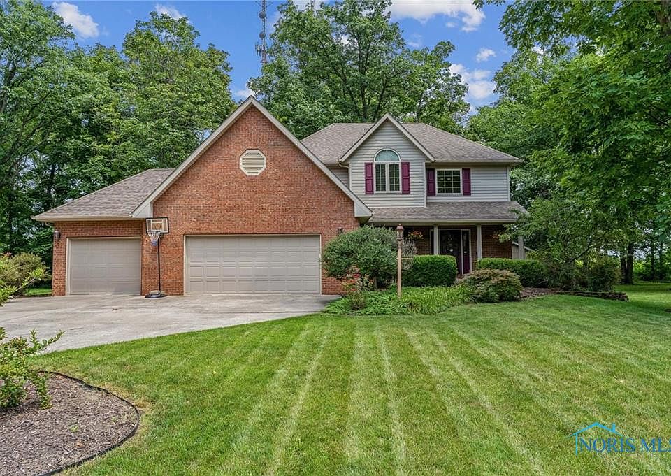 1st image of 3835 Forest Trail Dr