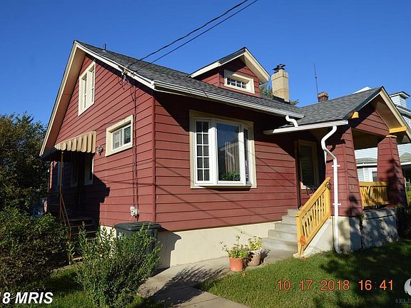 Exterior (Front)