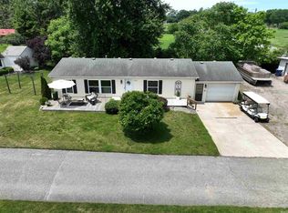 9107 N Mary D Dr, Bremen, IN 46506