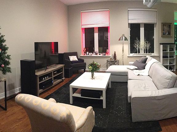 3rd image of 1551 N Milwaukee Ave APT 1