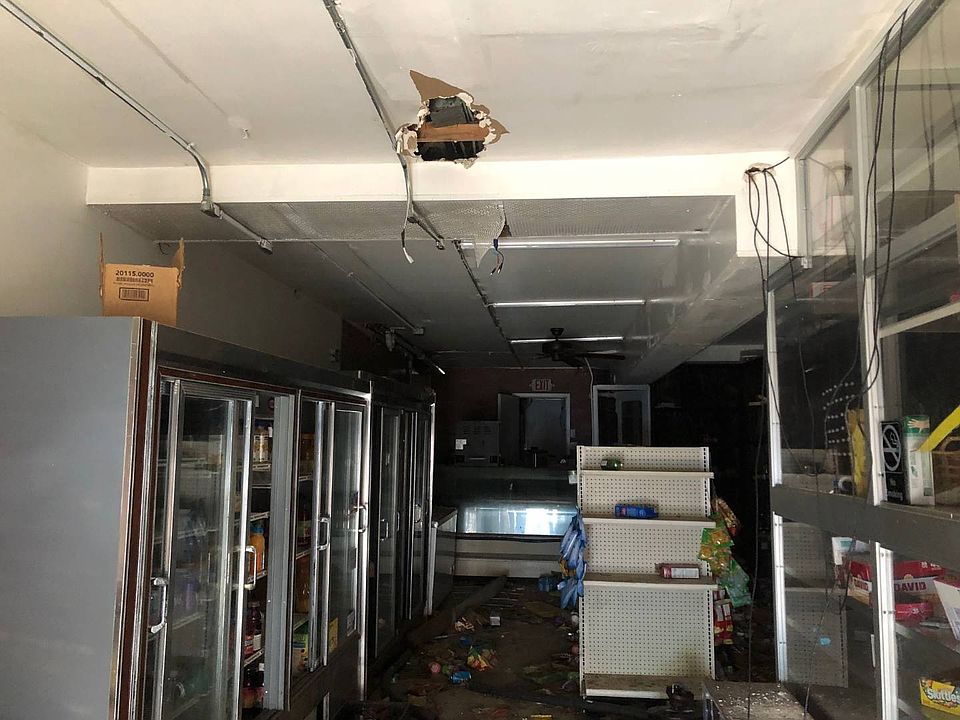2nd image of 1407 Vyse Ave