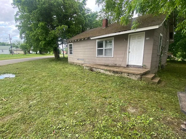 712 Morgan St, Bolivar, TN 38008