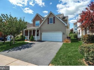 102 Holbrook Ln, Gilbertsville, PA 19525