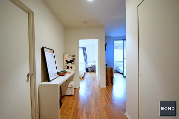 Rented by Bond New York | media 20