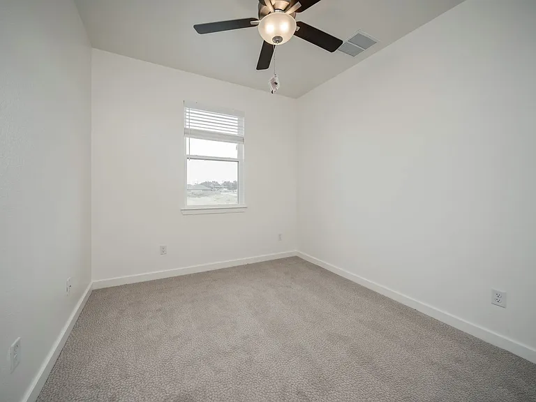 8434 Adelaide Dr — Photo 47