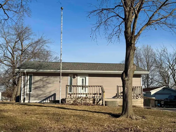 1103 1/2 W Adair St, Creston, IA 50801