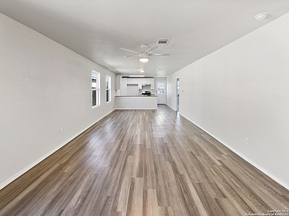 2nd image of 7718 Nopalitos Cove