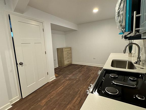3rd image of 2413 W Belden Ave #G