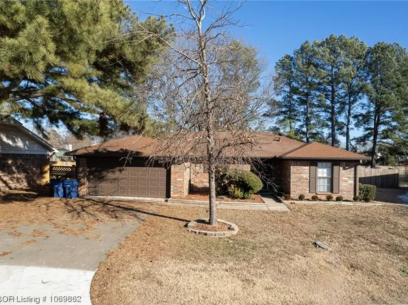 3605 S 95th Cir, Fort Smith, AR 72903