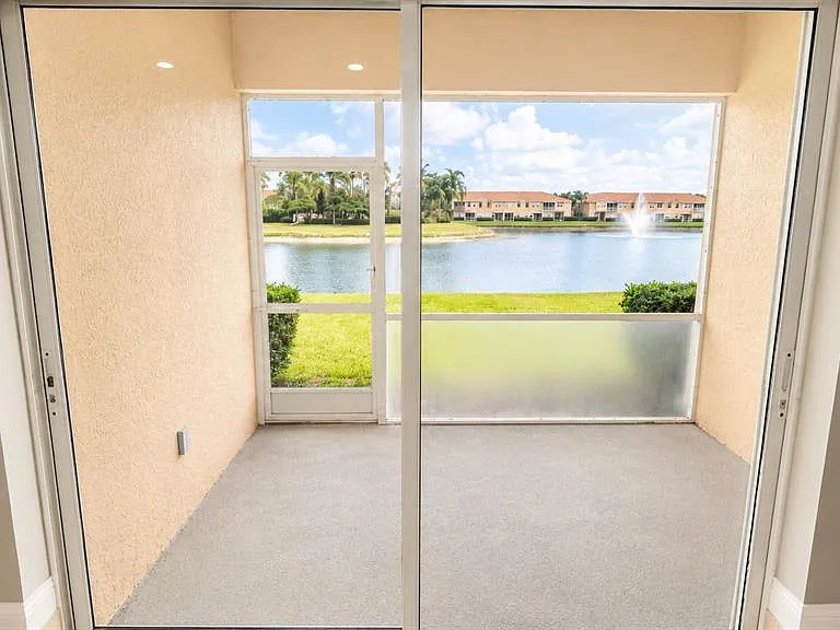 3696 Parkridge Cir #26-105 — Photo 11