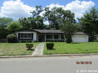 1216 NW 39th Dr, Gainesville, FL 32605