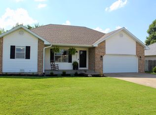 2921 Grant Avenue, Bolivar, MO 65613