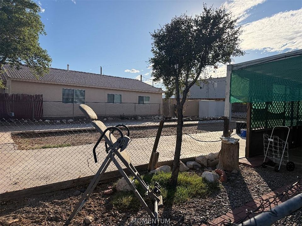 2nd image of 2131 Del Rey Drive