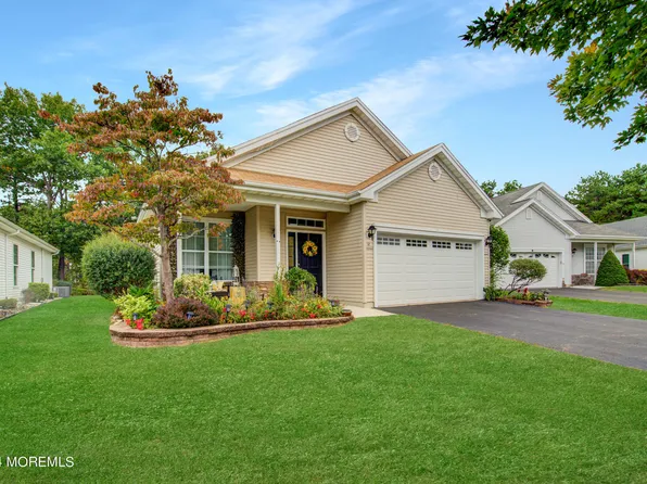 25 Cromwell Court, Manchester, NJ 08759