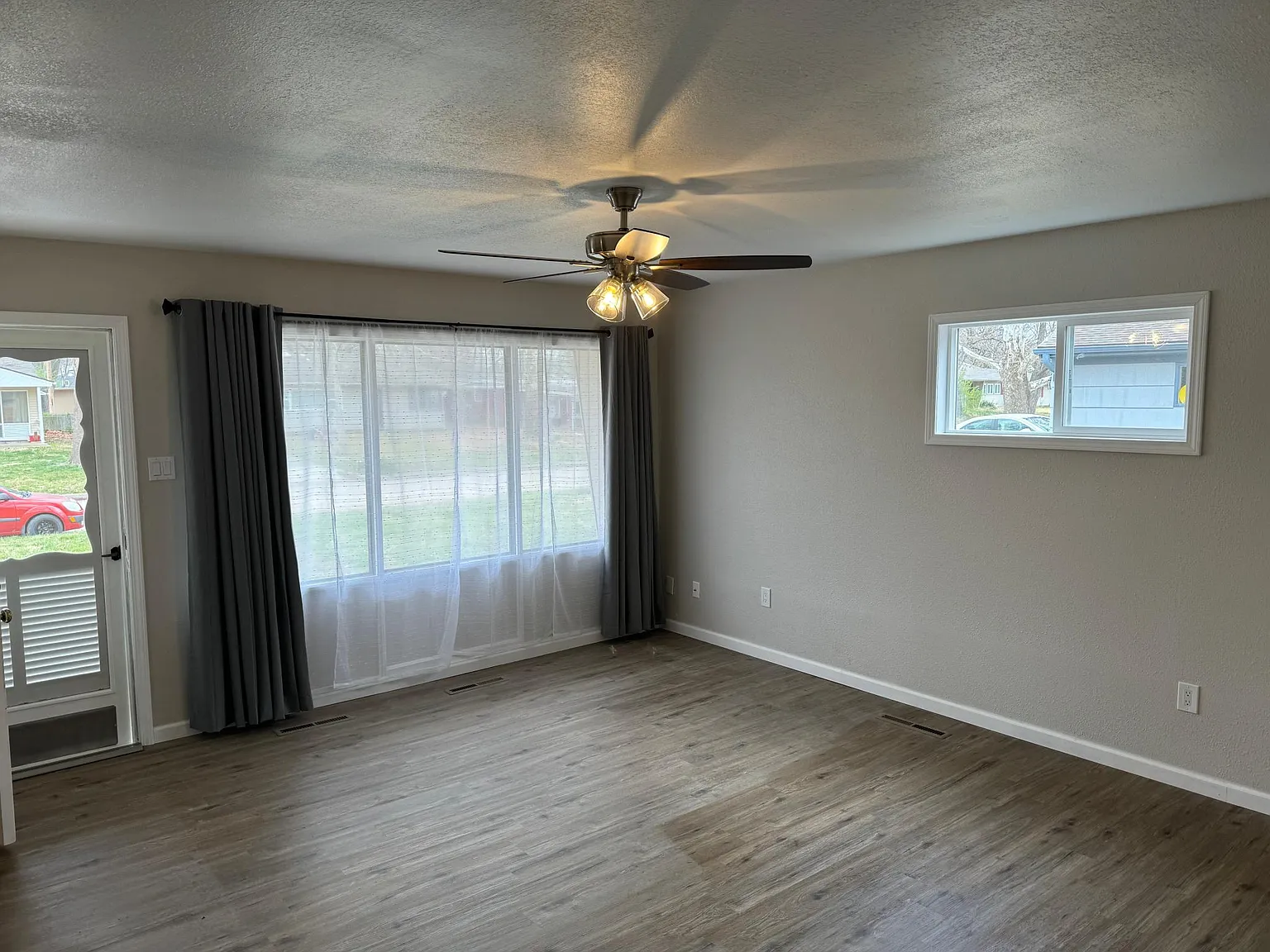 4 bed, 1332 sqft, $1,650 — Photo 1