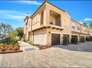 216 El Paseo, Lake Forest, CA 92610