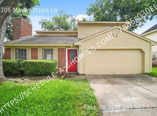1206 Mayweather Ln, Richmond, TX 77406