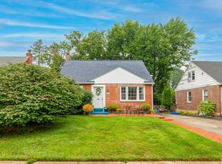 1343 Harrington Rd, Havertown, PA 19083