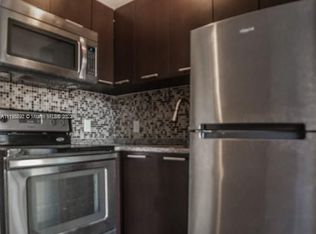 500 SW 9th Ave #3, Miami, FL 33130