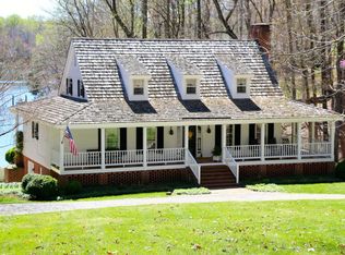 2396 Lakewood Forest Rd, Hardy, VA 24121