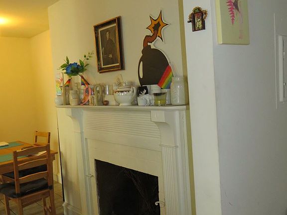 5th image of 919 Pine St APT 3R