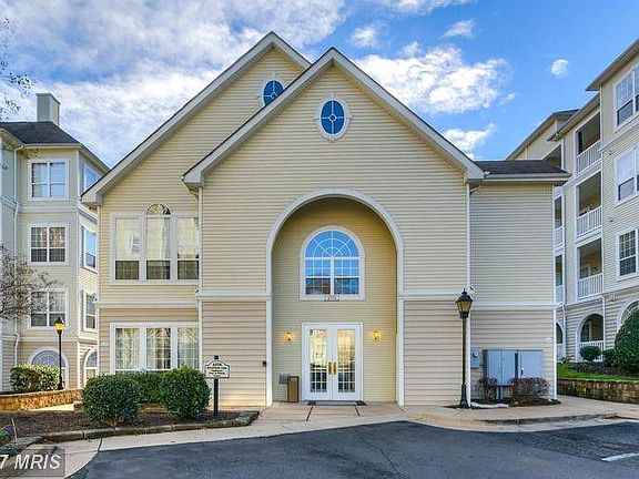 2nd image of 4560 Strutfield Ln APT 1402