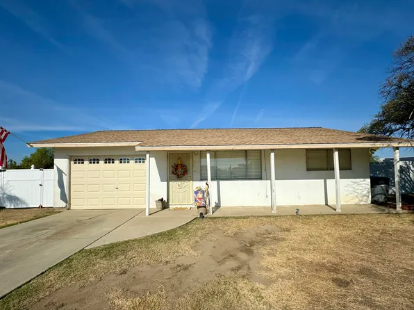 793 N Kemp Avenue, Farmersville, CA 93223