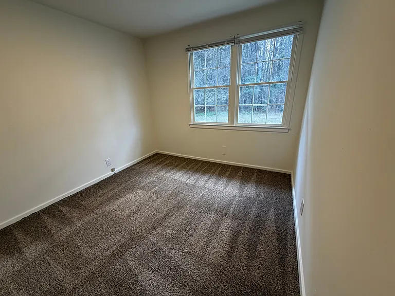 1200 Old Sunbury Rd #12 — Photo 4