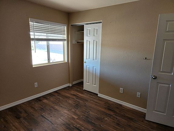 3rd image of 2027 E Primavera Ln